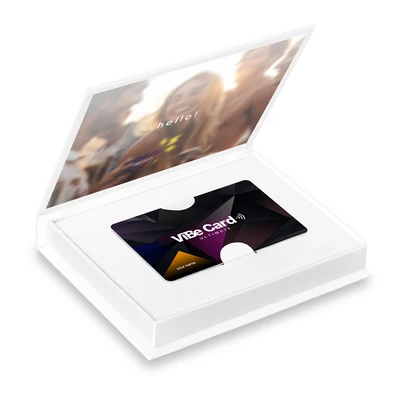 ULTIMATE CARD
